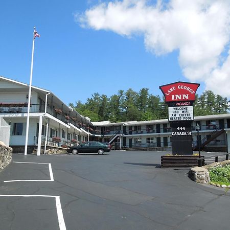 The Lake George Inn Buitenkant foto